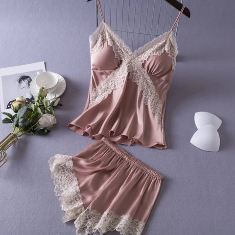 PYJAMA FEMME <br> DENTELLE