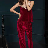 PYJAMA FEMME <br> EN VELOURS